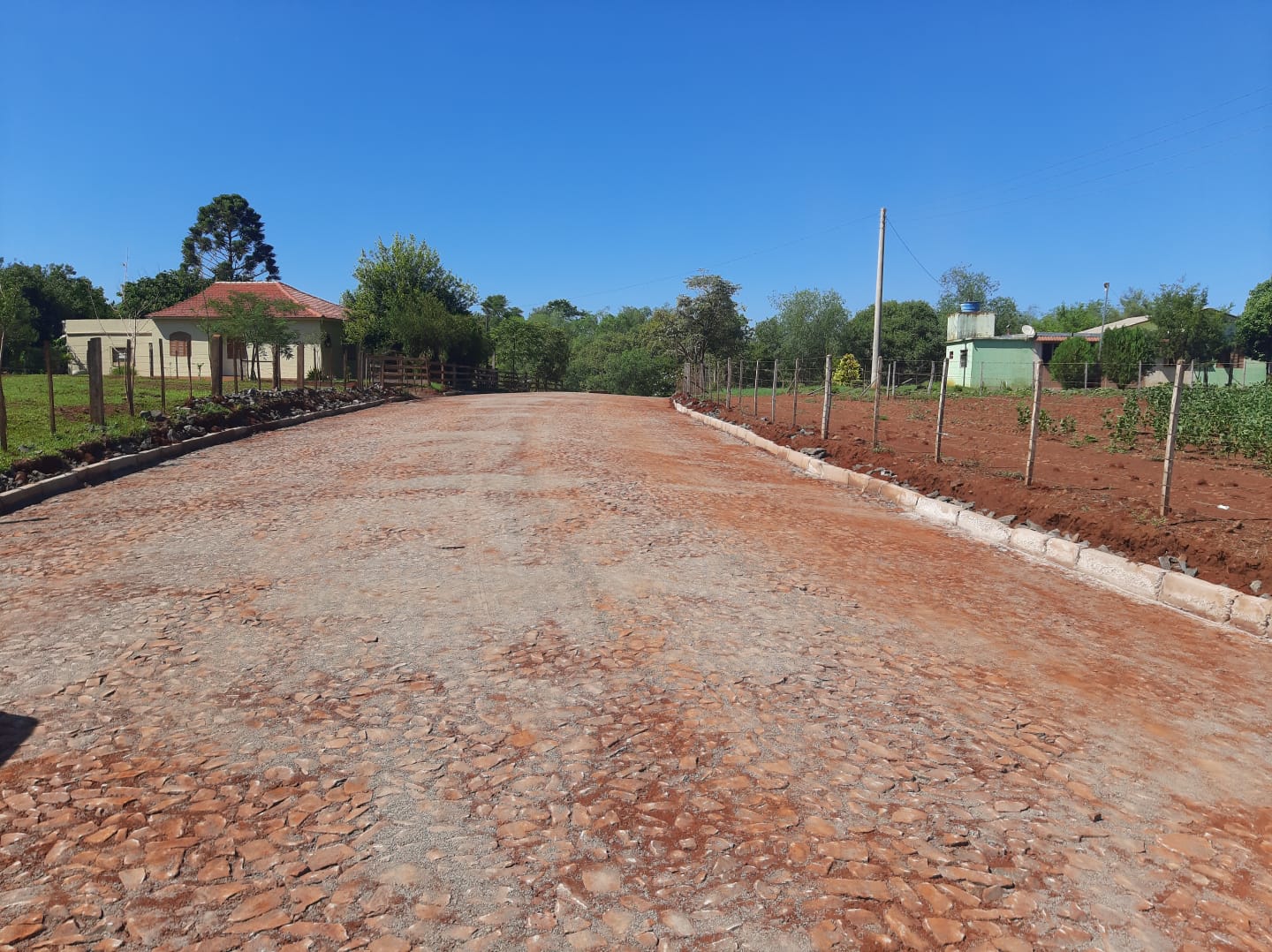 TRECHO DO ACESSO SECUNDÁRIO DO MUNICÍPIO FOI LIBERADO NESTA QUARTA-FEIRA